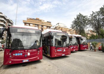 Pronti 20 nuovi bus Iveco da 18 metri per la flotta Atac. In arrivo 62 nuovi bus diesel