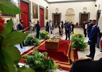 Raffaella Carrà, i funerali nella chiesa di Santa Maria in Ara Coeli