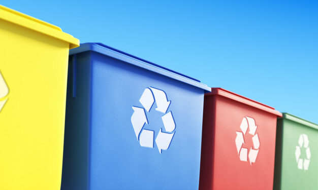 Rifiuti, al via piano di sostituzione di tutti i cassonetti stradali di Roma Capitale