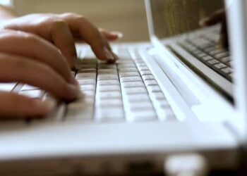 Risorse per Roma: digitalizzazione 50mila procedure condono edilizio entro il 2022, pratiche più veloci in 90 giorni