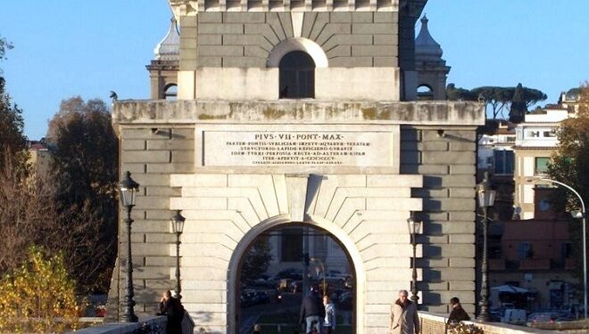 Torretta Valadier, tecnici al lavoro per ripristinare fruibilità monumento