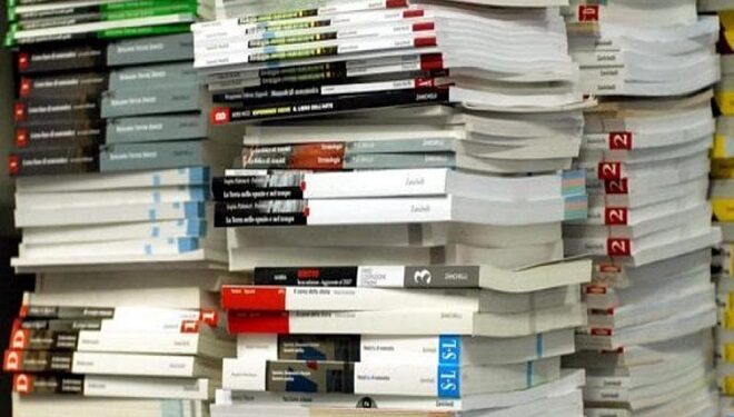 Dal 16 agosto le richieste dei buoni libro