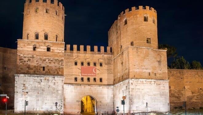Porta San Sebastiano, rinnovata l’illuminazione artistica
