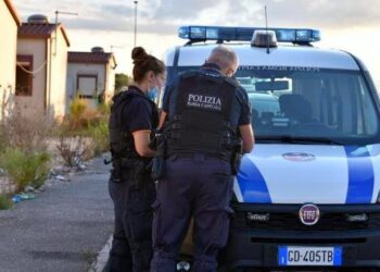 Campo rom La Barbuta, al via lo sgombero