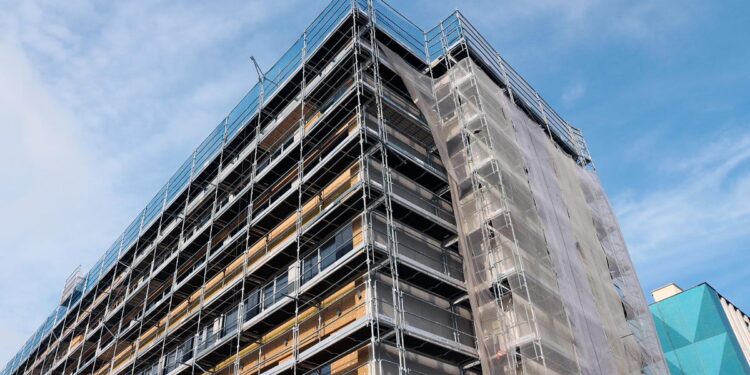 Casa: in arrivo con PNRR 240 mln euro per edilizia residenziale