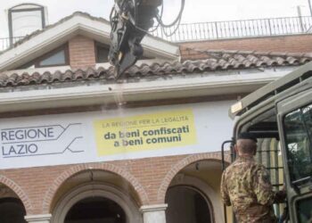 Antimafia: attestati di partecipazione ai primi 90 partecipanti al corso sulle aziende confiscate