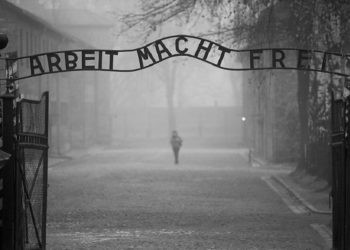 Shoah, Zingaretti: esserci sempre, 365 giorni all’anno, per tenere vivo il valore della memoria