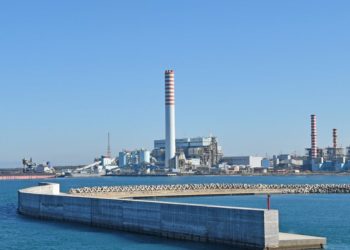 Energia: nessuna riconversione a gas della centrale Enel di Civitavecchia