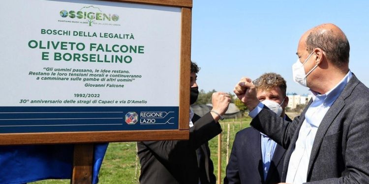 Ossigeno: Zingaretti scopre targa Falcone Borsellino e visita Istituto Garibaldi di Roma