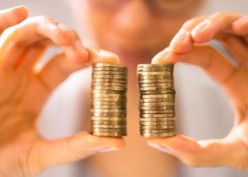 Parità salariale: al via la legge