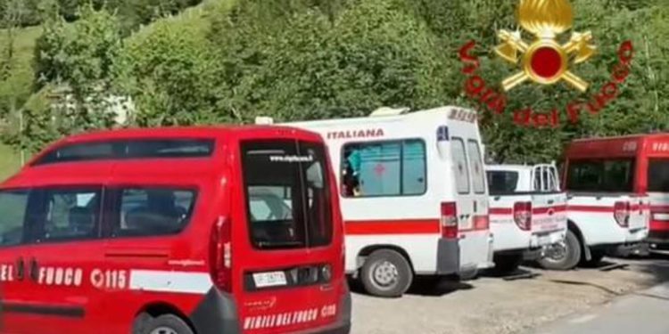 Elicottero disperso tra Emilia Romagna e Toscana, riprese le ricerche