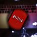 Netflix e account condiviso, tra 2 mesi sarà a pagamento?