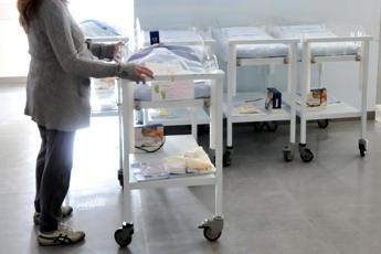 Ostetriche, ‘non toccare rooming-in ma colmare carenze organico’
