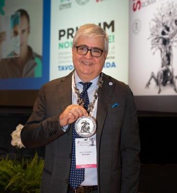 Traumi sugli sci in aumento, ortopedici: “Sulla neve con poco allenamento dopo Covid”