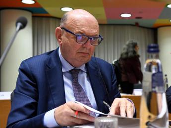 Clima, Pichetto: “Governo si sta attenendo a impegni assunti”