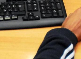 Hikikomori in Italia, più ragazze e sempre più giovani: età clou 13 anni