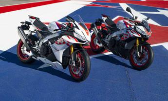 Aprilia RSV4 Factory e Tuono V4 Factory Speed White