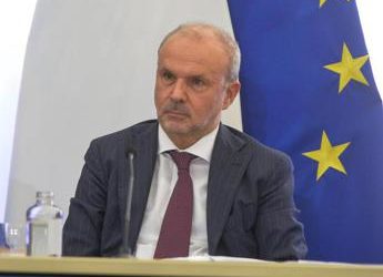 Farmaci, Schillaci :”Ricerca su oncologici importante per cittadini”