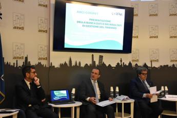 Scurria (FdI): ”Italia modello assoluto in Ue per riciclo e riutilizzo plastica”