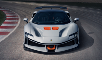 Ferrari presenta le vetture SF90 XX stradale e SF90 XX spider