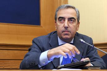 Lavoro, Gasparri: “Allargare base produttiva”