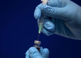 Triassi (Federico II): “Nel nuovo piano vaccinale fragilità tema centrale”