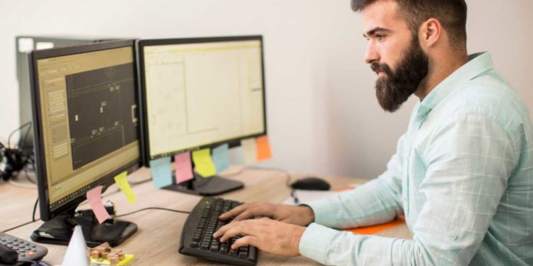 Cosa fanno gli italiani sul web? Dalle notizie ai social