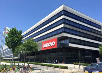 Lenovo, un miliardo di dollari in tre anni per investire sulla IA