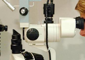 Salute, oculisti: “Sul web fake news su collirio miracoloso, pronti a vie legali”