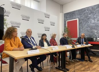 Cancro al seno metastatic, Aiom: “Nuova terapia anticipa e umanizza cure”