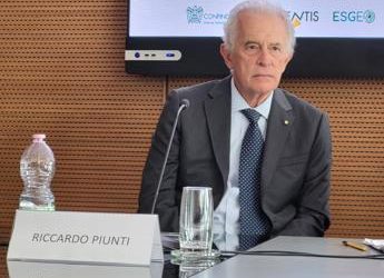Piunti (Conou): “Il modello dei consorzi funziona ma servono più impianti”