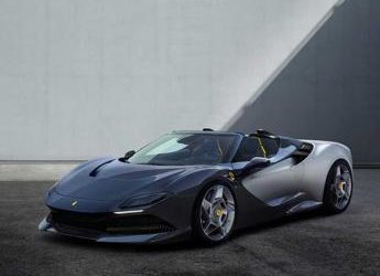 Ferrari SP-8: roadster one-off