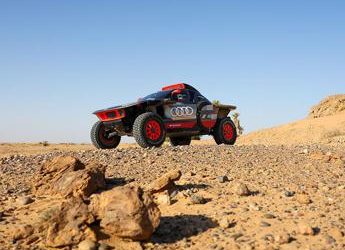 Audi RS Q e-tron 2024: più potente, leggera e sicura