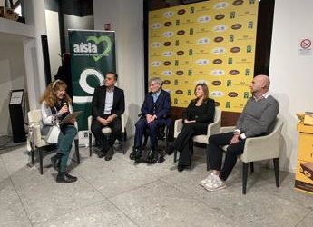 Natale Aisla per la ricerca sulla Sla, venduti 8mila cioccolatini in 100 ore