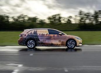 Volkswagen ID.7 Tourer: la prima station wagon elettrica