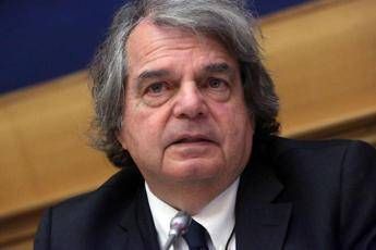 Brunetta, ‘su stili di vita siamo all’anno zero, non oblighi ma cultura’