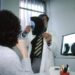 L’indagine, 1 donna su 3 con cancro dell’ovaio aspetta oltre 1 anno per la diagnosi