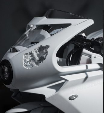 MV Agusta insieme a Daniel Arsham