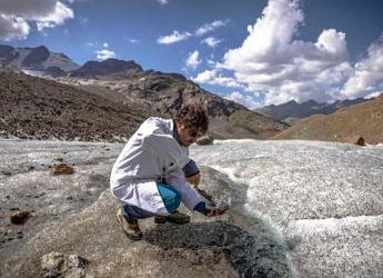 Greenpeace: trovate microplastiche sui ghiacciai dei Forni e del Miage