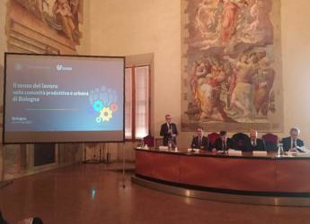 Lavoro, Censis: “Per 1 dipendente Philip Morris Bologna su 4 è un diritto”