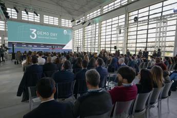 A Roma conclusa terza edizione Zero, acceleratore sviluppo cleantech