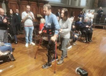 Arriva Twin, un robot indossabile per alzarsi e camminare