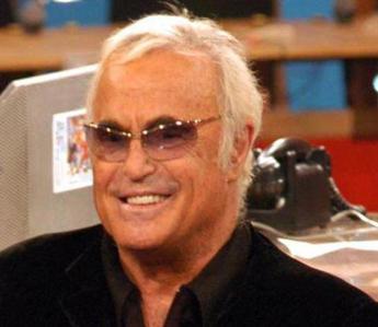 Califano, il suo chirurgo plastico: “Aveva fatto lifting, non aveva paura a parlarne”