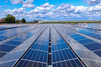 Rinnovabili, in Sicilia arriva il più grande parco fotovoltaico d’Italia