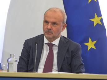 Schillaci: “Entro il 2024 pronti ad abolire il tetto di spesa per le assunzioni’