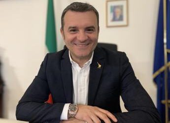 Centinaio: “Italia paese centrale, dobbiamo essere all’avanguardia”