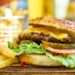 Hamburger day 2024, i consigli del nutrizionista per mangiarlo senza sensi di colpa