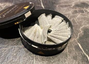 Da snus a bustine nicotina, la strategia svedese che sta azzerando i danni da sigarette