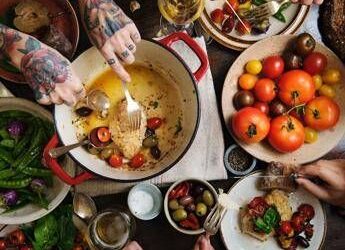 La dieta mediterranea migliora la salute del cervello, lo studio