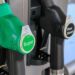 Carburanti, in Italia costano meno che in Danimarca